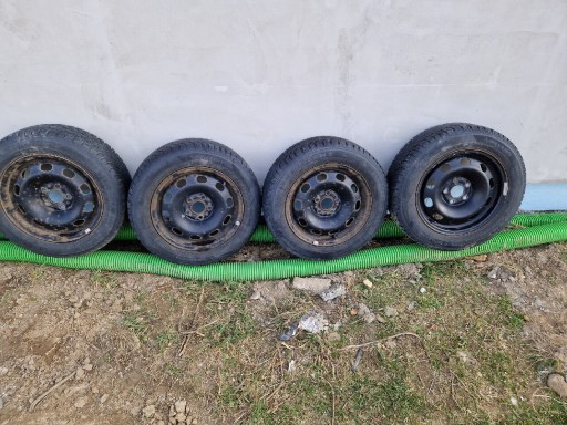 Zdjęcie oferty: Kola zimowe 185/65 r14 7mm 5x100 jak nowe