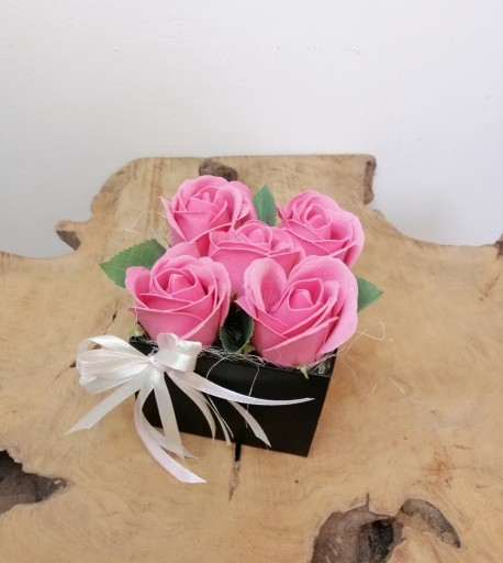 Zdjęcie oferty: Bukiet mydlane róże/ flowerbox/ prezent