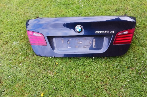 Zdjęcie oferty: BMW 5  F10 KLAPA TYŁ Z LAMPAMI 