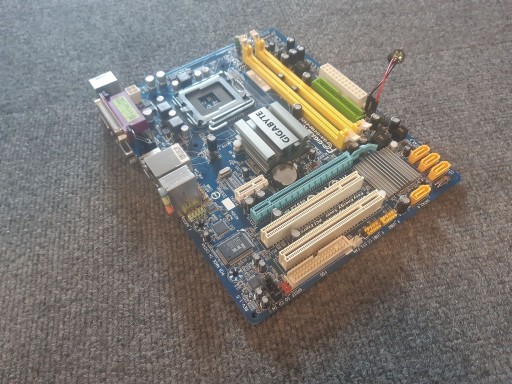 Zdjęcie oferty: Płyta Główna Gigabyte lga775