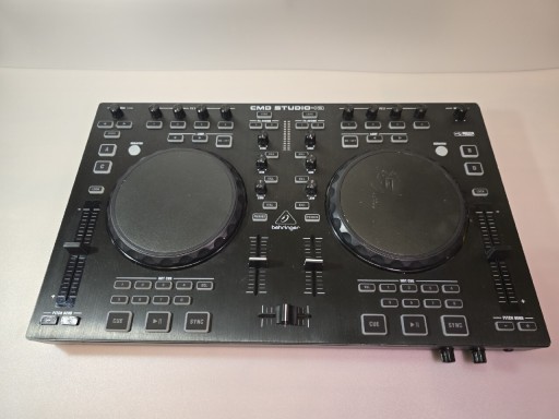 Zdjęcie oferty: Konsola kontroler DJ Behringer CMD Studio 4A