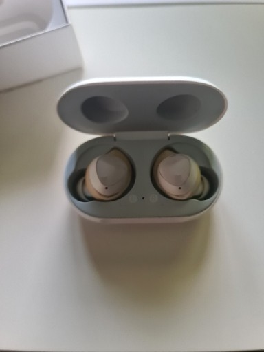 Zdjęcie oferty: Samsung Galaxy Buds 