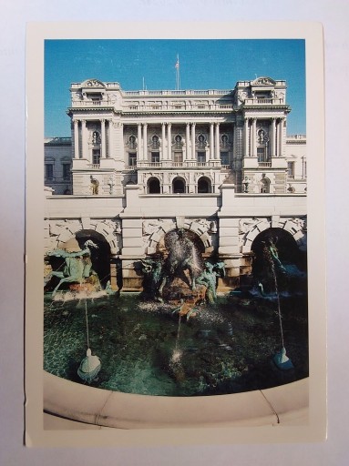Zdjęcie oferty: USA Waszyngton Kapitol Biblioteka fontanna