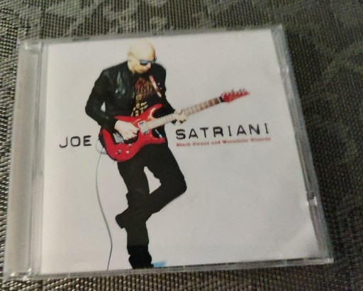 Zdjęcie oferty: Joe Satriani - Black Swans & Wormhole Wizards