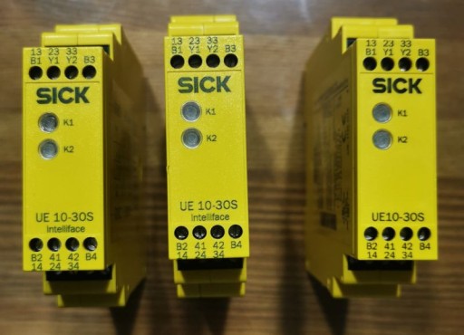 Zdjęcie oferty: Przekaźnik bezpieczeństwa Sick 6024917 UE10-30S2D0