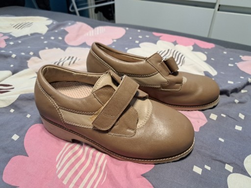 Zdjęcie oferty: Wearlight buty ortopedyczne wkładka profilowana 38