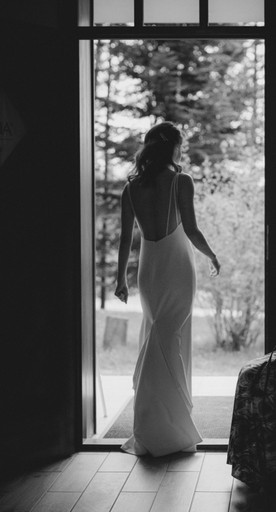 Zdjęcie oferty: Suknia ślubna - odkryte plecy, klasyczna, XS