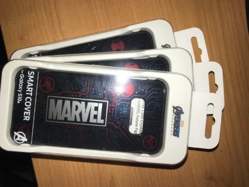 Zdjęcie oferty: Etui Marvel Samsung Galaxy S10e Smart Cover