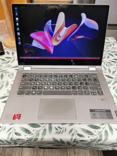 Zdjęcie oferty: Laptop Lenovo Ryzen 5 12 Gb