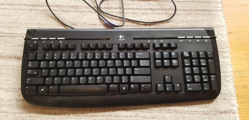 Zdjęcie oferty: RETRO PC KLAWIATURA Logitech Internet 350 ps/2 ład