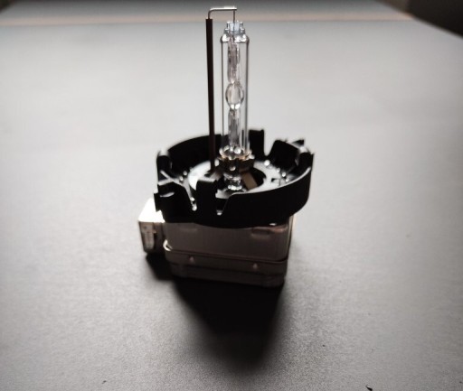 Zdjęcie oferty: Osram d1s żarówka żarnik Xenon adapter mocowanie 