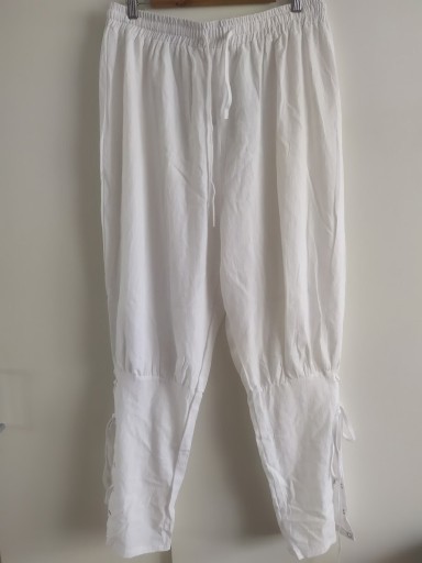 Zdjęcie oferty: Spodnie białe alladynki sznurowane 48 50