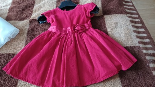 Zdjęcie oferty: Sukienki dla Małej Księżniczki rozm 92-98