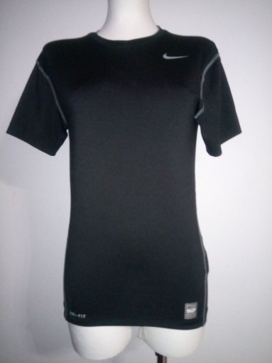 Zdjęcie oferty: T-shirt nike L j. nowy