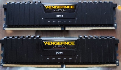 Zdjęcie oferty: Corsair Vengeance LPX DDR4 8GB (2x4GB) 3000MHz