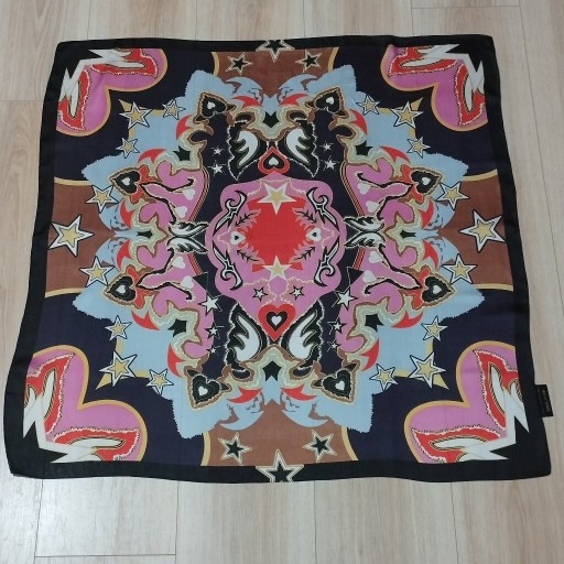 Zdjęcie oferty: Mary Katrantzou piękna chusta apaszka duża 100x102