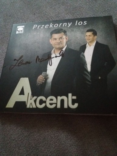 Zdjęcie oferty: Akcent "przekorny los" z autografem Z. Martyniuka