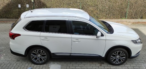 Zdjęcie oferty: Mitsubishi Outlander 2.0 Intense + 4WD CVT 