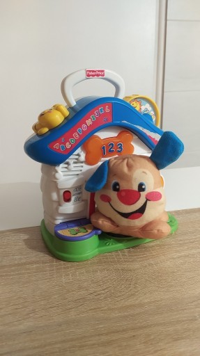 Zdjęcie oferty: Fisher-Price Domek Szczeniaczka Uczniaczka Pol-Ang