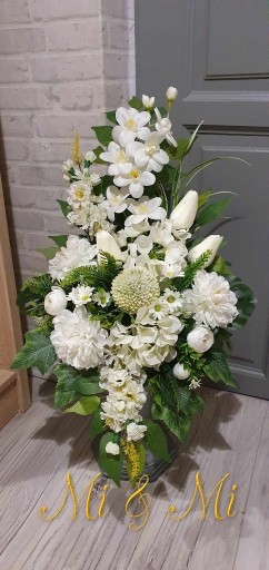 Zdjęcie oferty: Stroik, bukiet do wazonu na cmentarz, grób