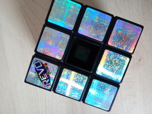 Zdjęcie oferty: Rubik 's Revolution - przenośna gra elektroniczna
