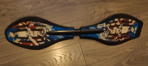 Zdjęcie oferty: Sprzedam deske skatowa kolor jak na zdjeciu