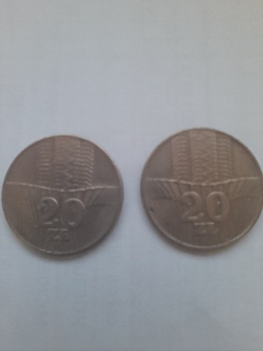 Zdjęcie oferty: Monety  20 złotych ( tż, wieże ) z 1973 oraz 1976 