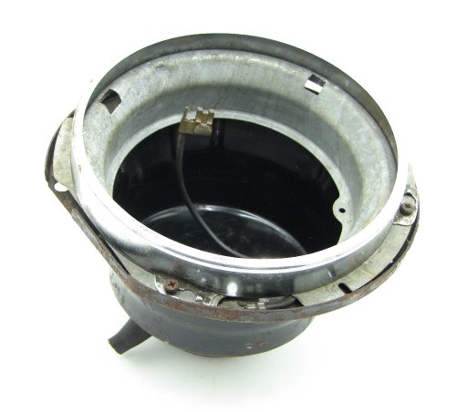 Zdjęcie oferty: Obudowa garnek reflektora przedniego ramka Zelmot Fiat 125p retro