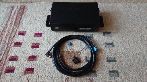 Zdjęcie oferty: Zmieniarka płyt Blaupunkt CDC-A04 10 DISC+kabel Mini ISO-DIN 13