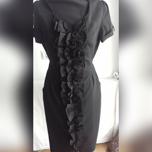 Zdjęcie oferty: Sukienka czarna elegancka roz 36, S wizytowa
