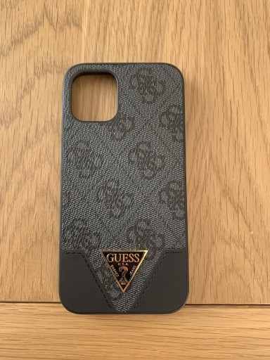 Zdjęcie oferty: Etui IPhone 12 Guess nowe