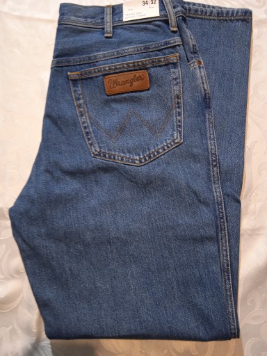 Zdjęcie oferty: Wrangler Texas 821 Authentic Straight jeansy 34/32