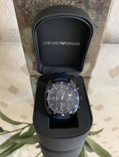 Zdjęcie oferty: Zegarek kwarcowy Emporio Armani pasek