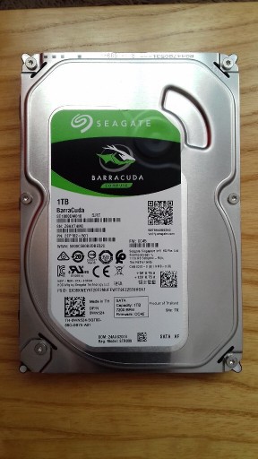 Zdjęcie oferty: Dysk 1TB Seagate ST1000DM010 SATA mało używany