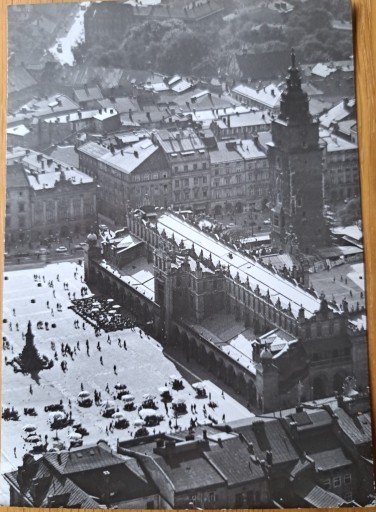 Zdjęcie oferty: Kraków  Rynek Główny Sukiennice i wieża Ratuszowa