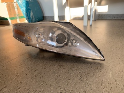 Zdjęcie oferty: Lampa przednia prawa FORD MONDEO KSENON 