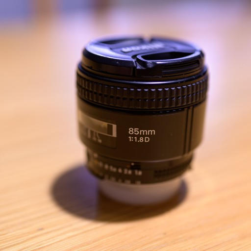 Zdjęcie oferty: Obiektyw Nikkor AF 85mm f/1.8D, stan bdb.