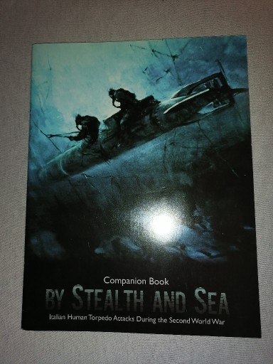 Zdjęcie oferty: Companion Book - By Stealh and Sea