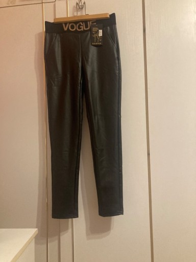 Zdjęcie oferty: Spodnie damskie czarne “woski “