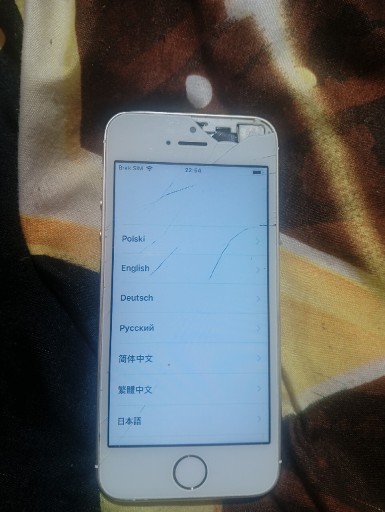 Zdjęcie oferty: iPhone uszkodzony 