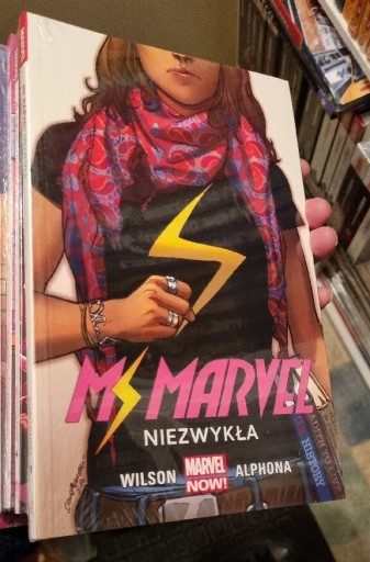 Zdjęcie oferty: Ms Marvel 1-7 nowe w folii. Egmont