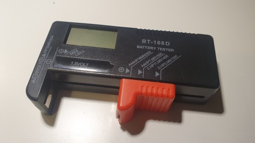 Zdjęcie oferty: Tester uniwersal kontroler bater AAA C 1.5 1,2 3,7