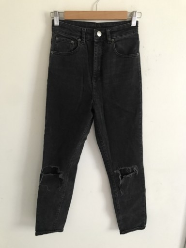 Zdjęcie oferty: Asos jeansy z dziurami wysoki stan 26/30