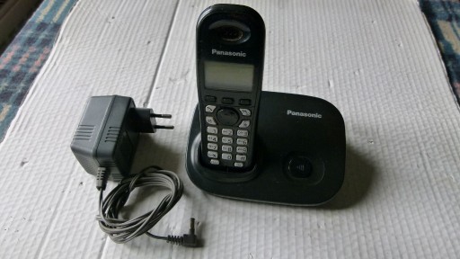 Zdjęcie oferty: Telefon analogowy bezprzewod Panasonic KX-TG7301PD