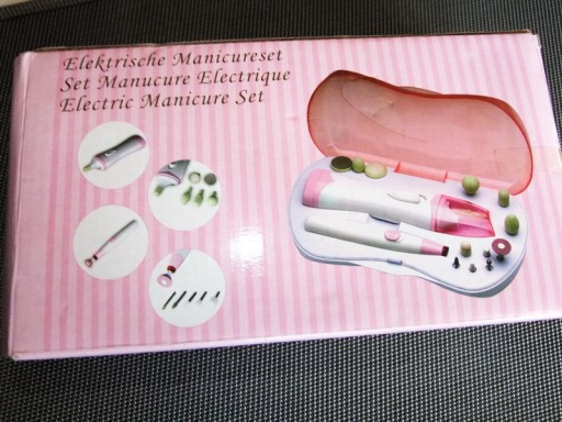 Zdjęcie oferty: Zestaw do manicure 