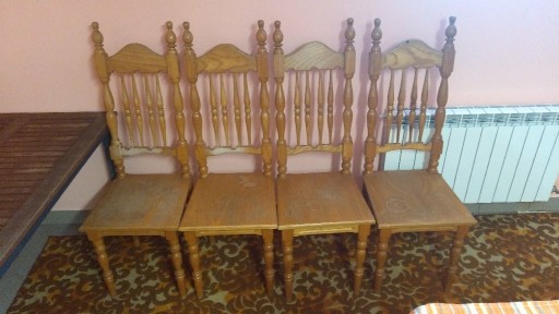 Zdjęcie oferty: Komplet czterech krzeseł