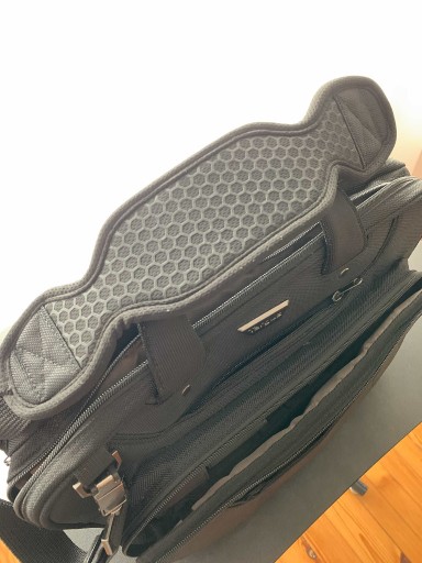 Zdjęcie oferty: Torba na laptop Targus 14 cali