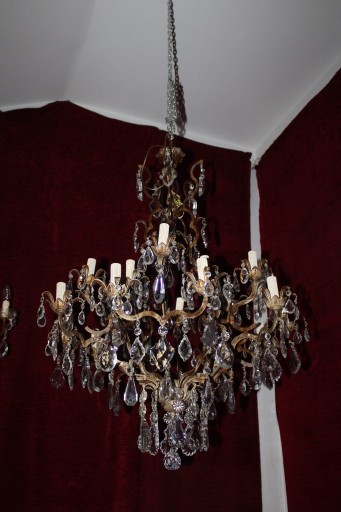 Zdjęcie oferty: Piękny stary żyrandol włoski, bogactwo kryształów