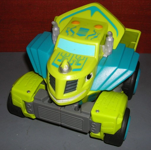 Zdjęcie oferty: Blaze i megamaszyny - Zeg (przemiana a figurkę)