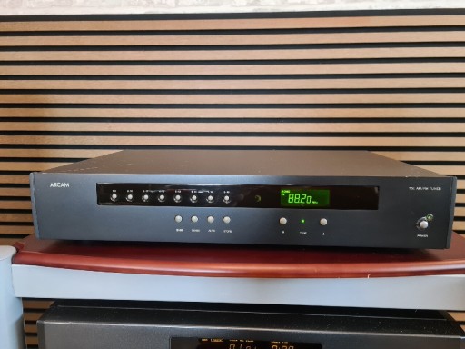 Zdjęcie oferty: Tuner Arcam T51 sprawny am fm